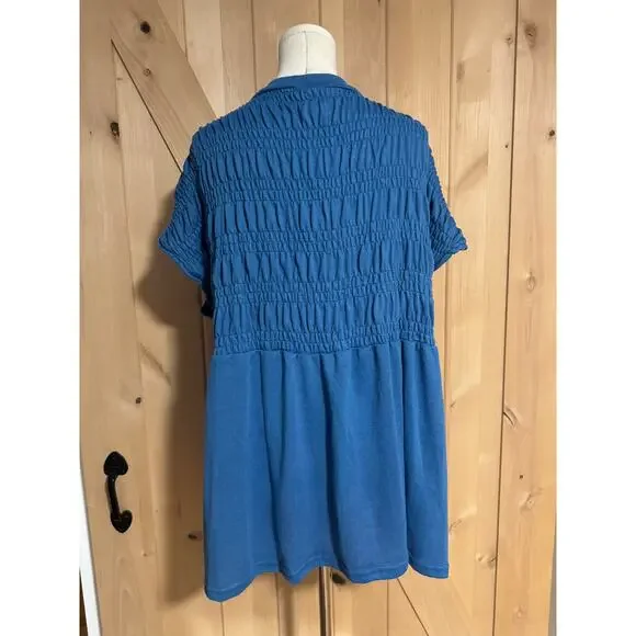 LulaRoe | Kaylin Blue Short Sleeve Smocked Cardigan NWT | Size 2XL (20-22) - Picture 3 of 9